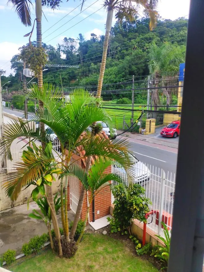 Centro De Itajai Apto Completo 0*,